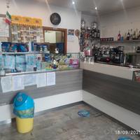 arredamento completo bar