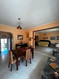 Villetta vista mare a Torre del Lauro