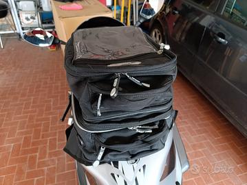 Borsa serbatoio moto Givi a Ɜ livelli