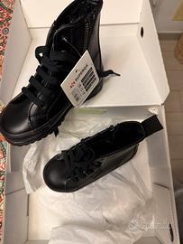 Superga Stivaletto pelle nero nr 28