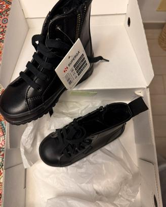 Superga Stivaletto pelle nero nr 28