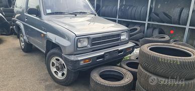 Ricambi Daihatsu Feroza motore e cambio HD CON 400