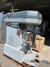 impastatrice-esmach-da-250-kg-con-ribaltatore