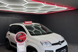 Fiat Panda 1.0 Hybrid City Cross 29000 KM