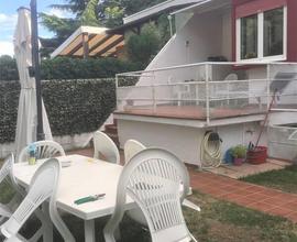 Appartamento in bifamiliare con giardino, 2 unità