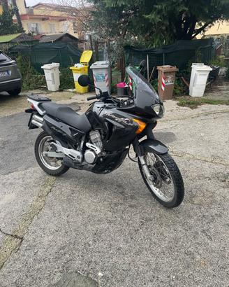 Honda transalp 650 iscritta ASI
