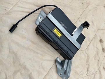 8N8035111A-8N8035229A LETTORE CD+SUPPORTO AUDI TT