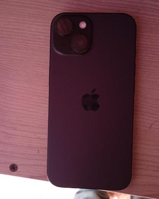 iPhone 15 nuovo un anno