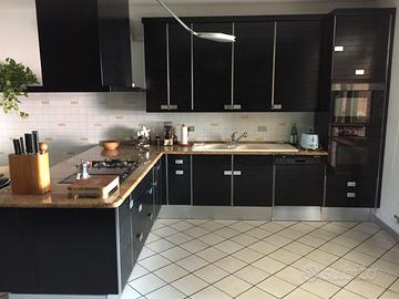 Cucina nera Poggenpohl