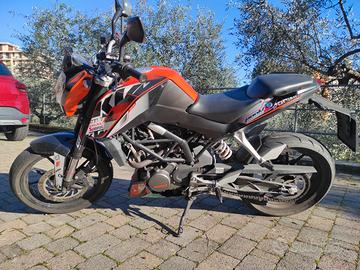 Moto KTM Duke 125