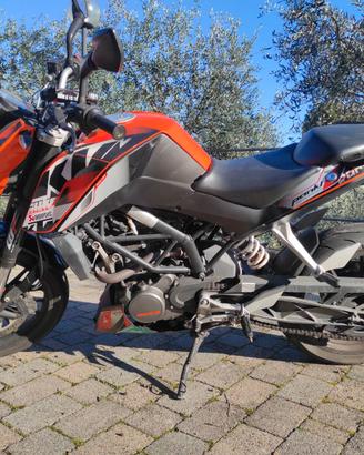 Moto KTM Duke 125