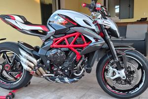 MV AGUSTA BRUTALE 800 RR