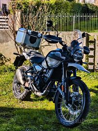 Royal Enfield Himalayan 450 Kamet White