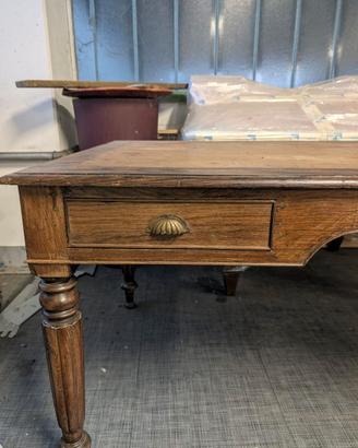 Antico Tavolo Scrittoio in Legno Massello