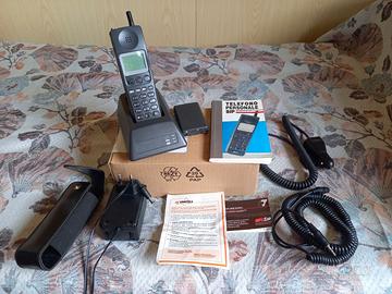 Telefono cellulare Nec P7 marchiato SIP