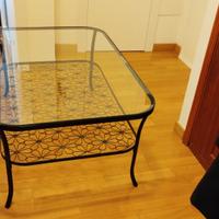 Tavolino Ikea Klingsbo in metallo nero con vetro