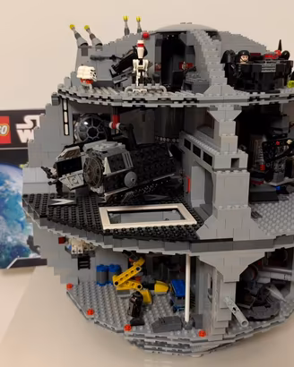 LEGO Morte Nera 10188 Set montato con manuale