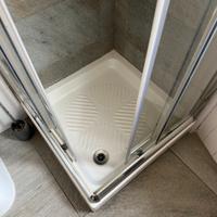 Box doccia da 70 alluminio e vetro temperato