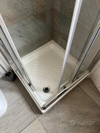 Box doccia da 70 alluminio e vetro temperato