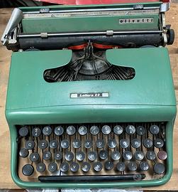 Olivatti Lettera 22 anni 60