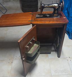 Macchina da cucire Singer Vintage  con Mibile in l