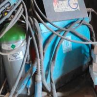 Saldatrice a filo FRO