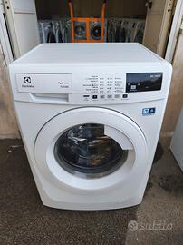 lavatrice Rex Electrolux da 8 kg 