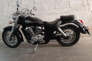 HONDA SHADOW 750