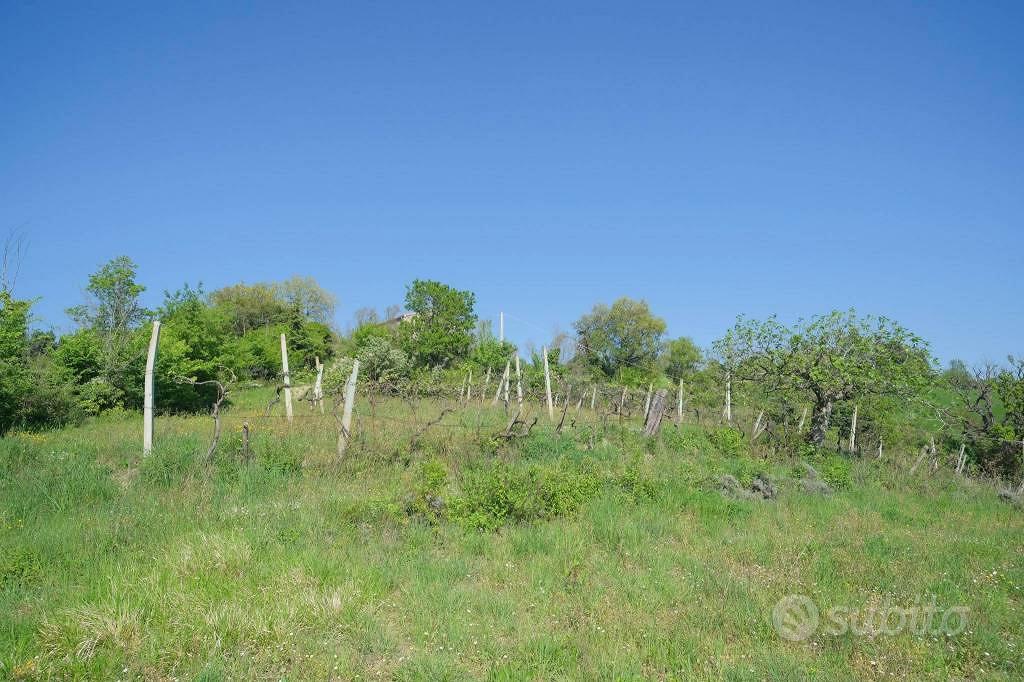 Rustico / Casale di 118 m² con 2 locali a Mondaino - Altro