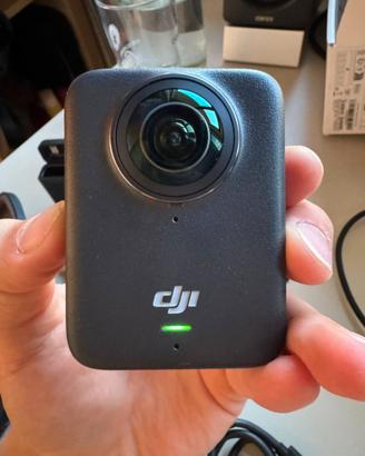 DJI Osmo 360 Combo Adventure + attacchi aggiuntivi