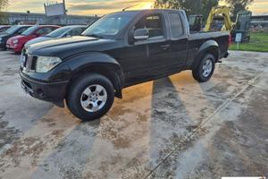 NISSAN NAVARA KING CAB 4WD SE