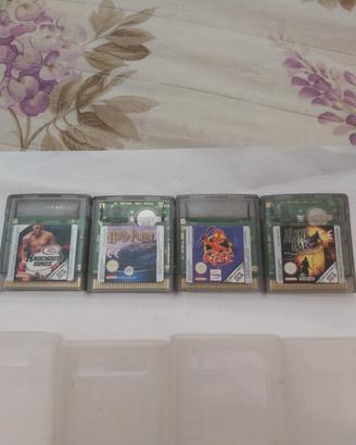 4 GIOCHI GAME BOY COLOR CON CUSTODIE ORIGINALI.