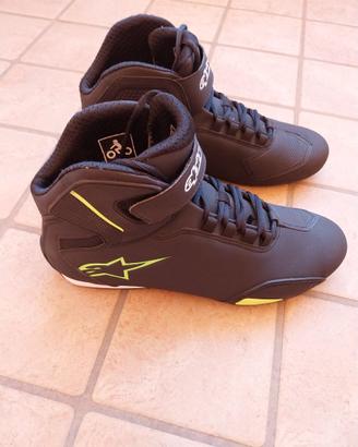 scarponcini moto Alpinestars