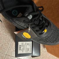 Scarpe antinfortunistiche