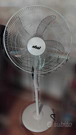 Ventilatore con telecomando.