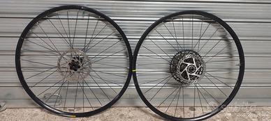 coppia di cerchi 29" perno passante mavic XC 421