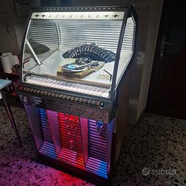 Jukebox juke box 