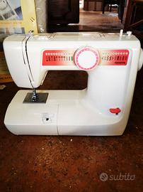 macchina da cucire Toyota, nuova