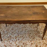 tavolo allungabile in legno stile rustico 