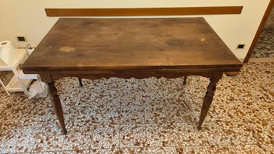 tavolo allungabile in legno stile rustico 