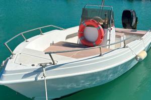 VIESTE Barca con motore Mercury 40 CV