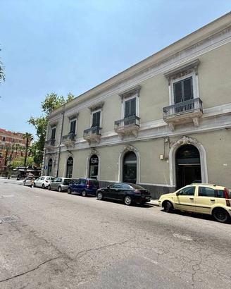 Immobile di 160 m² con 5 locali a Catania