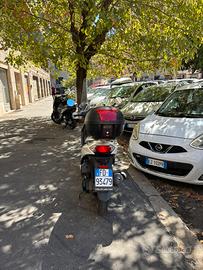 Peugeot tweet 200i 2023