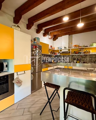 Cucina Angolare ALBERTI Milano con Penisola Inox