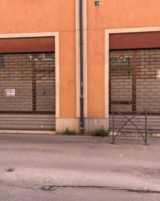 Immobile di 143 m² con 3 locali a Brugherio