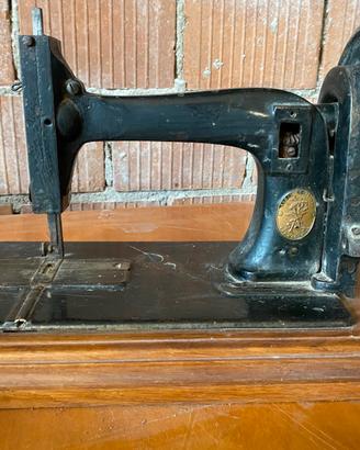 Lotto macchine da cucire d Epoca Antiche