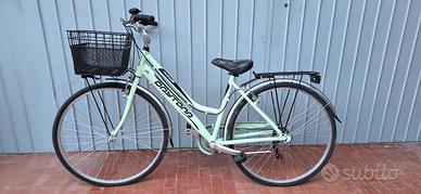 Bicicletta donna 26" con portapacchi 
