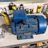 Motore elettrico 380 w