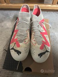 Scarpe da calcio Puma taglia 40