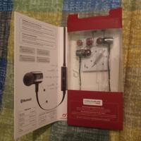 Auricolari bluetooth nuovi 10 euro